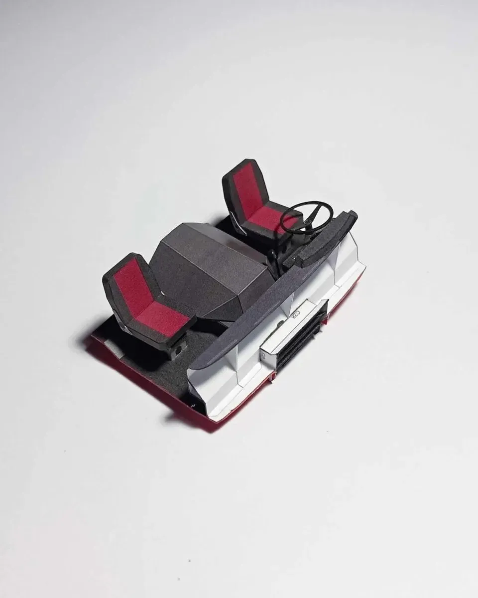 Papierový model - Skriňový prepravník osôb T815 SPO